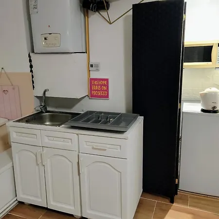Old Historic Property Appartement Braşov